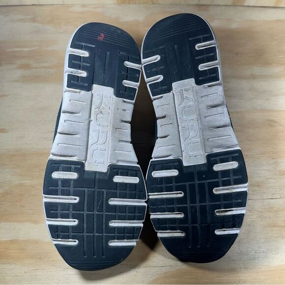 Kuru Dark Gray Sneakers Men’s Size 11 Wide - Picture 7 of 9